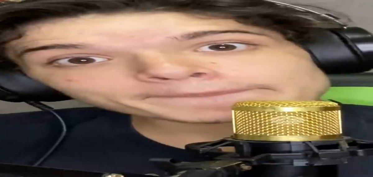OLinkdd2's tweet photo. @FilipeLuan Tu n é leal nem comigo, imagina no jogo https://t.co/RNHobpWb1D