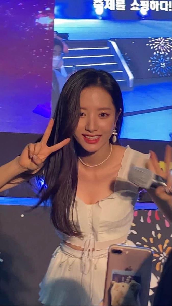 iriesta29's tweet photo. #이리에😚#김지연 950819 
#아이리👫#보나 🥰#보나나의여자
#Bona💋#IRIE
#Team_KIM #KimJiyeon #MyLovely_J 
#우주지연대스타✨🌟
😍#BonaBeMyStar🎆🌟🎇 
#LuvAcrossTheSpace 💖🚀....🌏
❤#WJ_Please #WouldYouLuvMe ☄
#우주소녀 #WJSN_Black #i_WJSN #2KimJiyeon👭 #BONANERO https://t.co/Id35fCNTSx