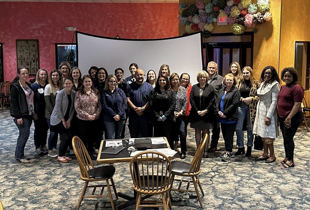 Ilaria63512445's tweet photo. Always great seeing this wonderful group of NPs!
It was great talking about NP Professional Advocacy from the Capitol tonight with Coastal Bend Apn!
Thank you to Noah, IT, for your help tonight!
@ApnBend
#NPsLead #CBAPN #TexasNPs #NPsCare #advocacy https://t.co/GSNZ6L4R9x