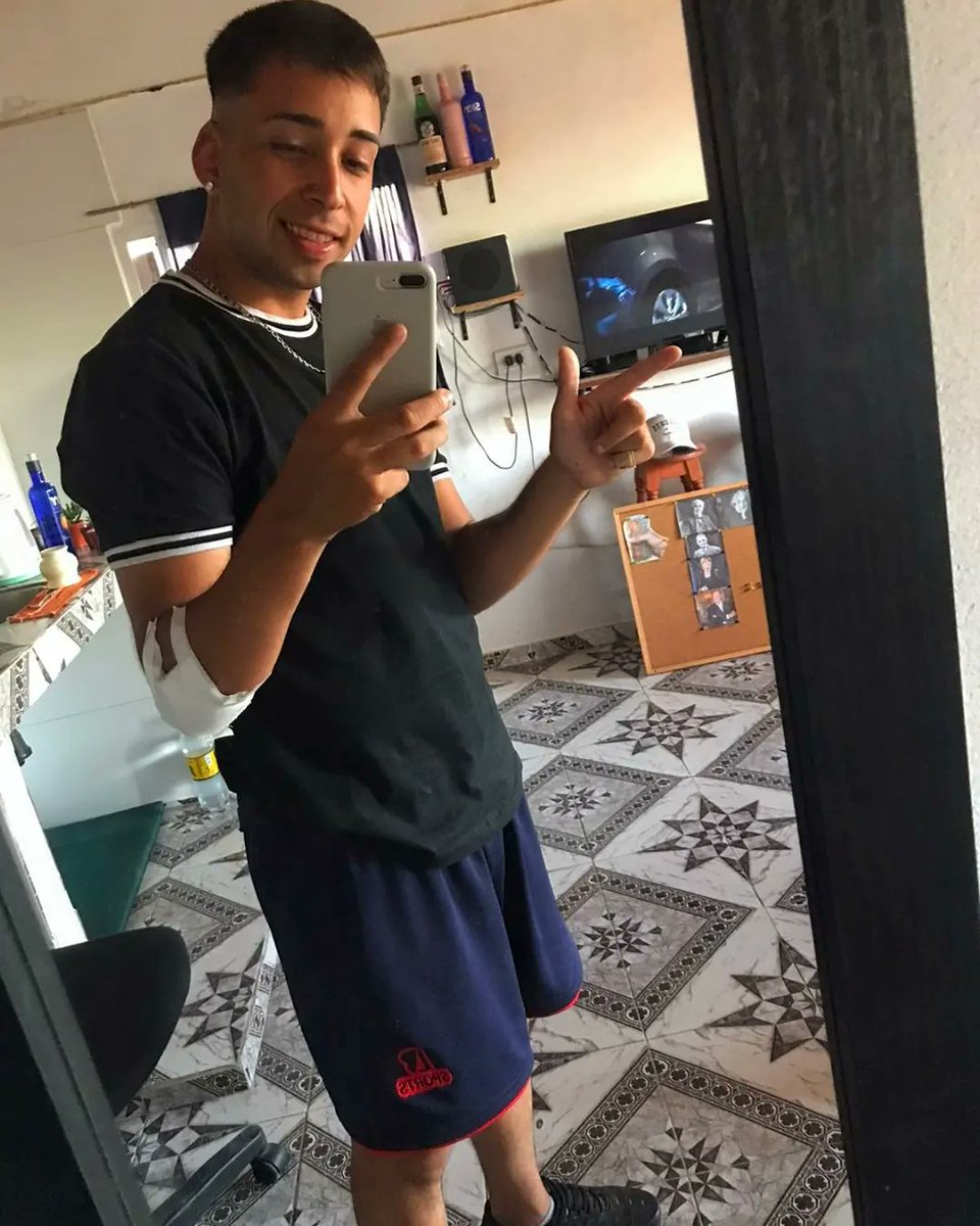 tomas_azcona's tweet photo. 🤙🏼 https://t.co/91UzFhNm1j