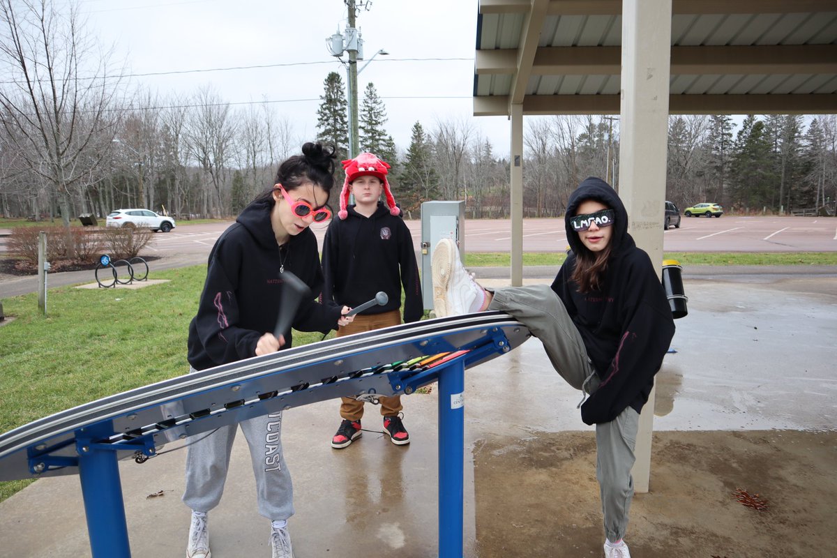 Nat🪩|| twitch.tv/natisntfunny tweet media