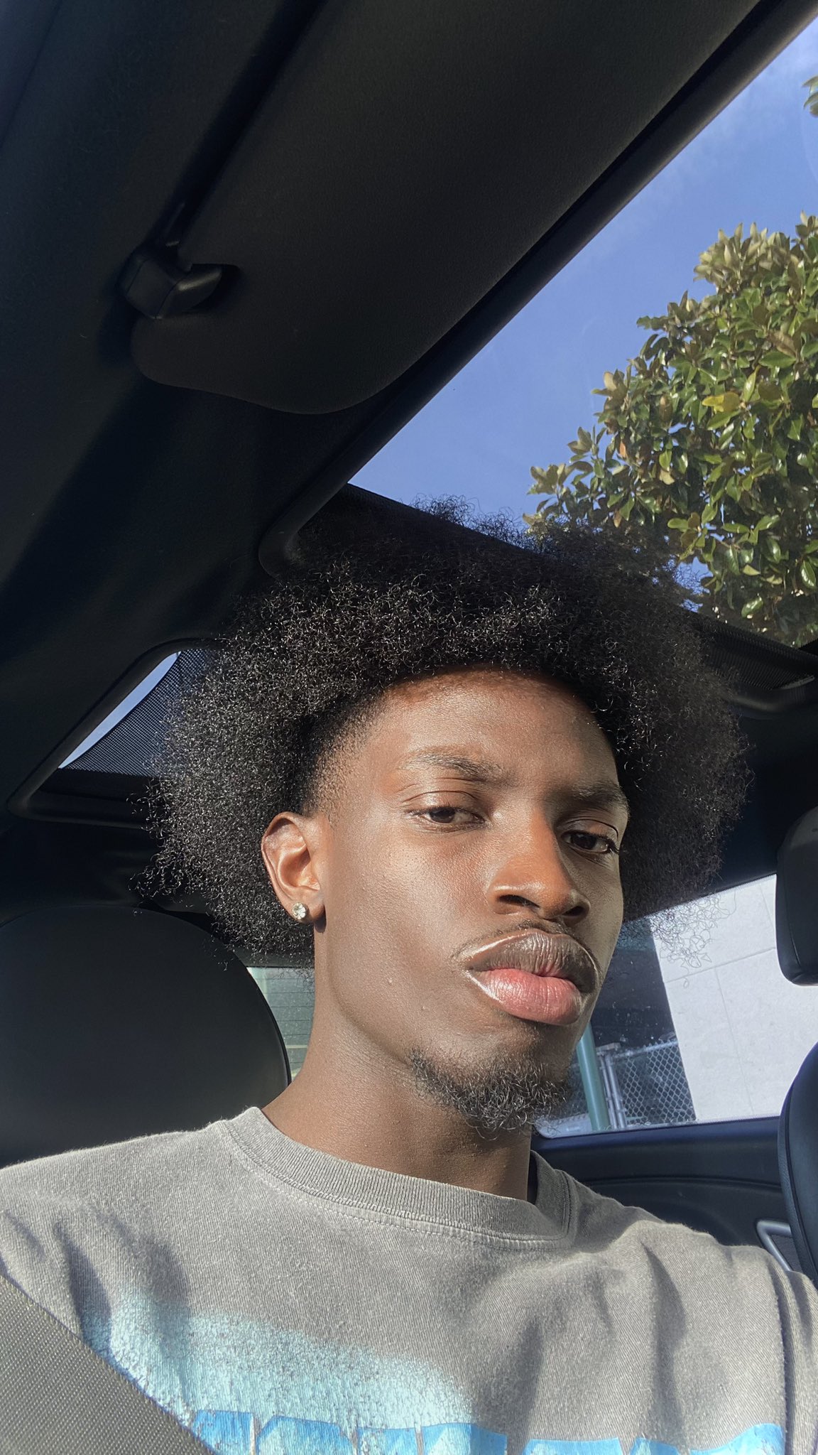 FpJDcfNaUAAQKDf?format=jpg&name=large