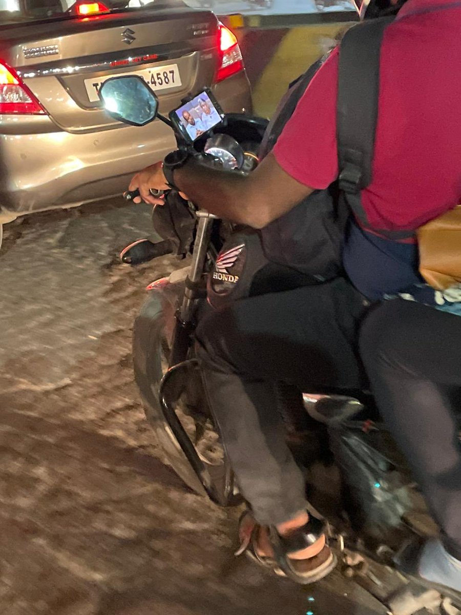 anand_srini's tweet photo. Please do not do this watching a video while driving, not only are you risking your life but thousands on the road https://t.co/LnaaoLppGS