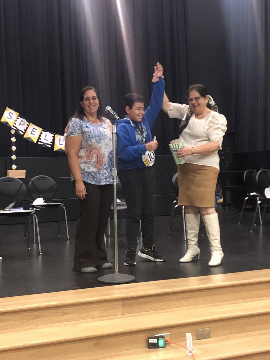 MarshallES_SISD's tweet image. Congratulations to our Bilingual Spelling Bee 🐝 winner Jose Luis! 👏👏👏

#watchusgrow
@SpringISD