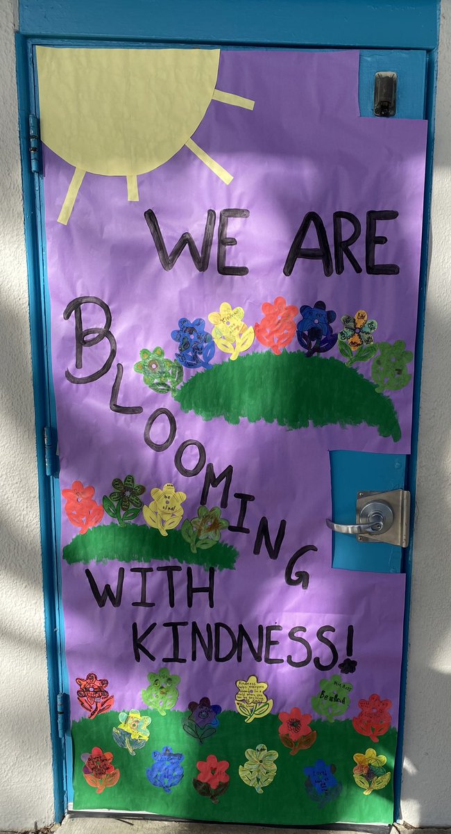 JaaGlaser's tweet photo. Sharing love &amp; kindness with our 4th/5th grade Kindness Week buddies @FlyingHillsFAME !❤️I love seeing happy kids in healthy relationships!😊@FHSAPerkinsAP @mkuhfal8 @JoMedinaAlegria @davidmiyashiro @CajonValleyUSD https://t.co/EocIABmNlh