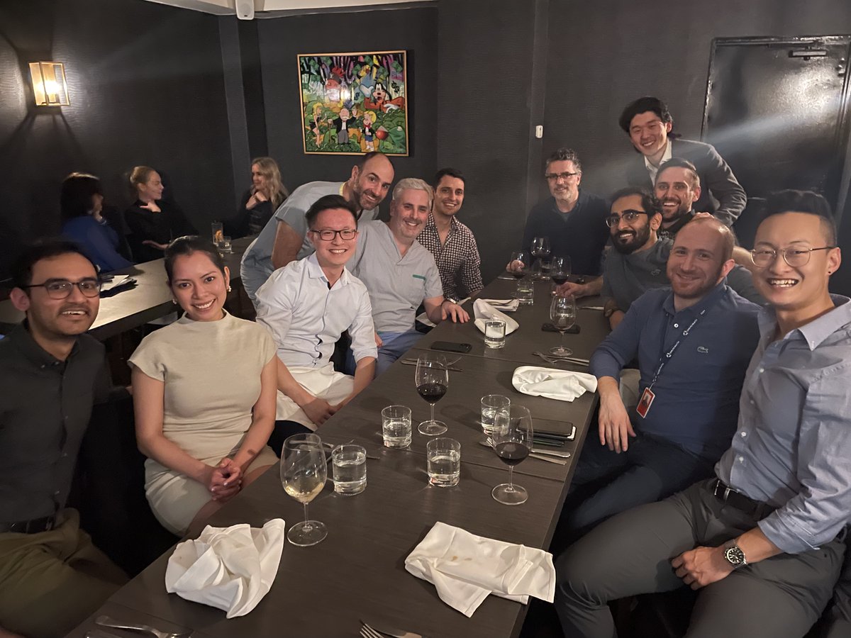 _kmcalpine's tweet image. Great night out with the @UofTUrology residents and the GTA west end urologists for the West End Urology Rounds. Always a treat to catch up with such a hardworking and fun group of stars!