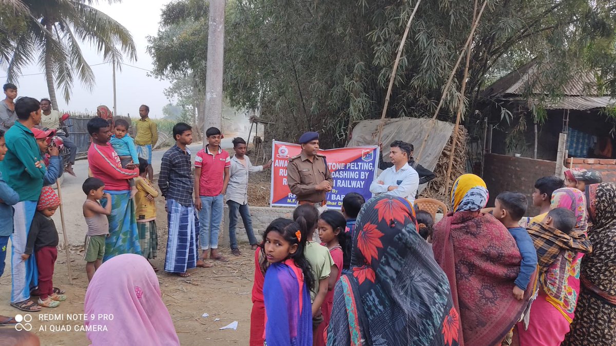 On 16.02.23, RPF Katihar continued their #Operation_Janjagaran to aware the people against the menaces like Stone pelting, drugging, trafficking, crime against women etc. 

<a href="/drm_kir/">drmkatihar</a> <a href="/rpf_nfr1/">RPFNFR</a> <a href="/RPF_INDIA/">RPF INDIA</a>