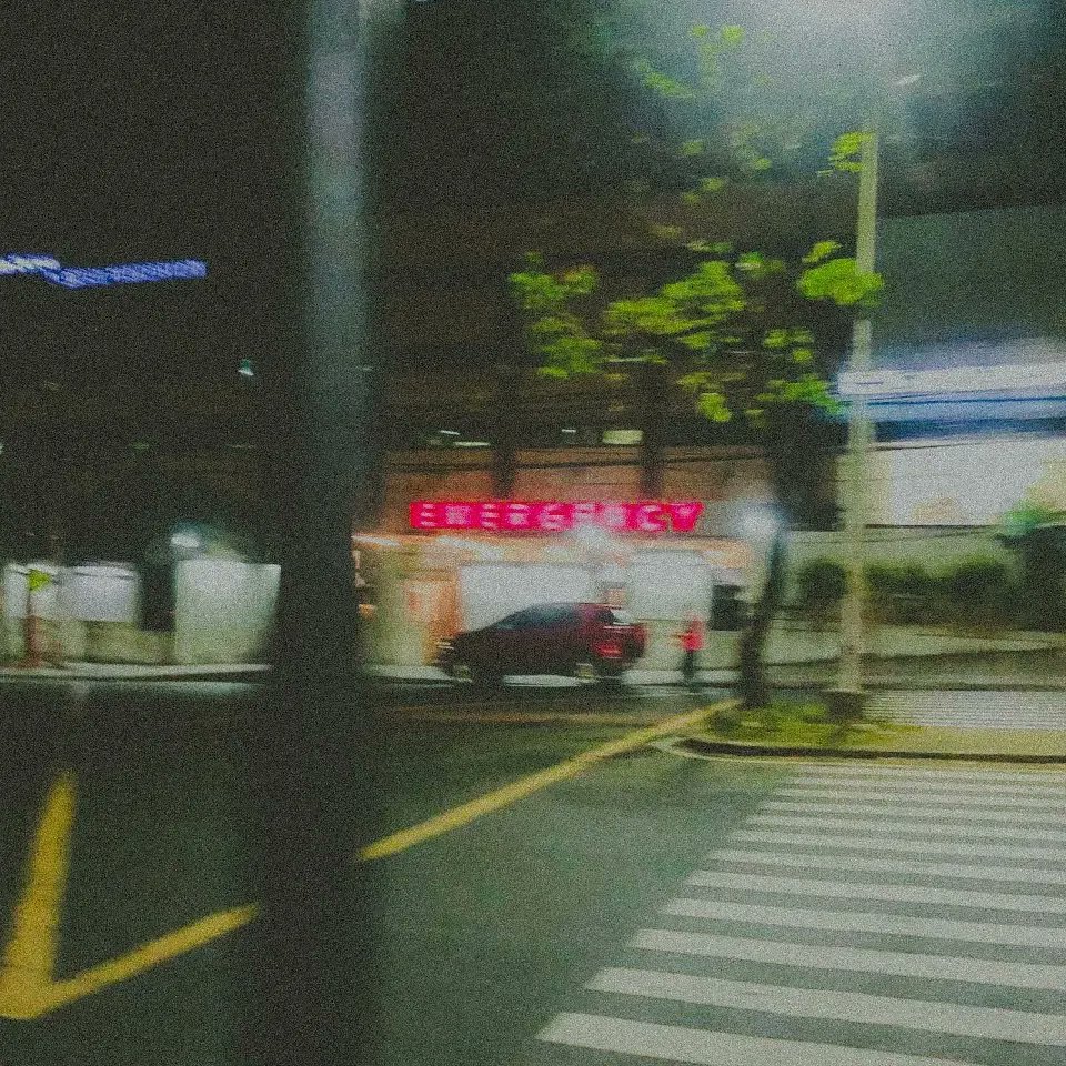 Neryologist's tweet photo. Midnight Lightroom things.
02-17-2023 https://t.co/t30H0CW8rI