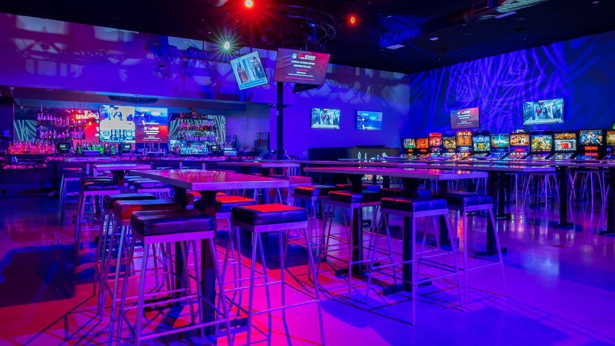 DAeventsLV's tweet photo. We've got the perfect event space for event planners! Visit us online for more info!

https://t.co/Zgxlh04izF https://t.co/1uypha9SLi