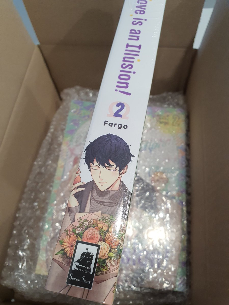 13_fargo's tweet photo. This is still a great volume...! Thank you Sevenseas😉 Volume 2 will be released in April🤗🤗 https://t.co/zPZBqmug9Q