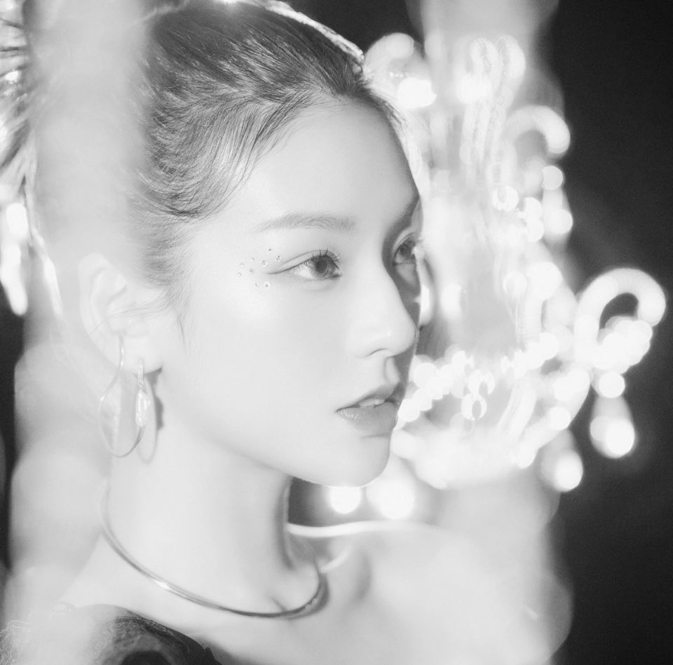 secretciaaa's tweet photo. LOCKEY PLEASE WAKE UP OPEN YOUR EYES SECRET NUMBER'S DEBUT IN JAPAN WILL HAPPEN ❤️‍🔥

@5ecretNumber @JP_5ecretNumber #SECRET_NUMBER #시크릿넘버 https://t.co/2wBqgHD2ZX
