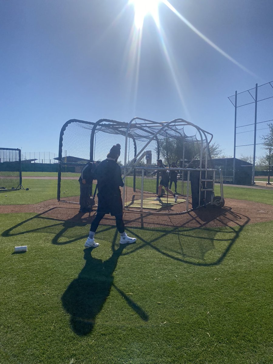 jennycavnar's tweet photo. Baseball activity … and a side of versa climber! Thanks @natty_raeee @Ry_McMahon https://t.co/wOBTequpaa