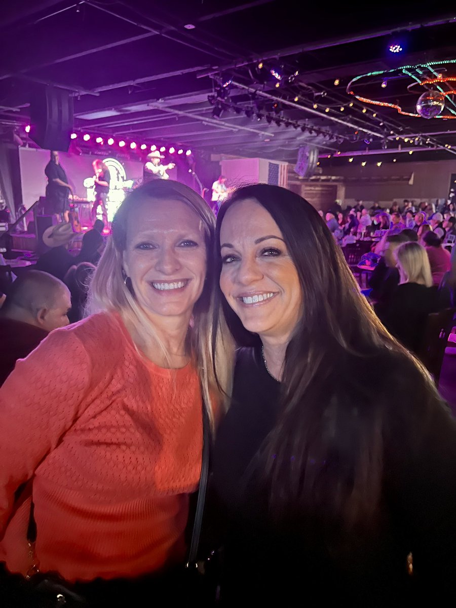 Tina Hill tweet media