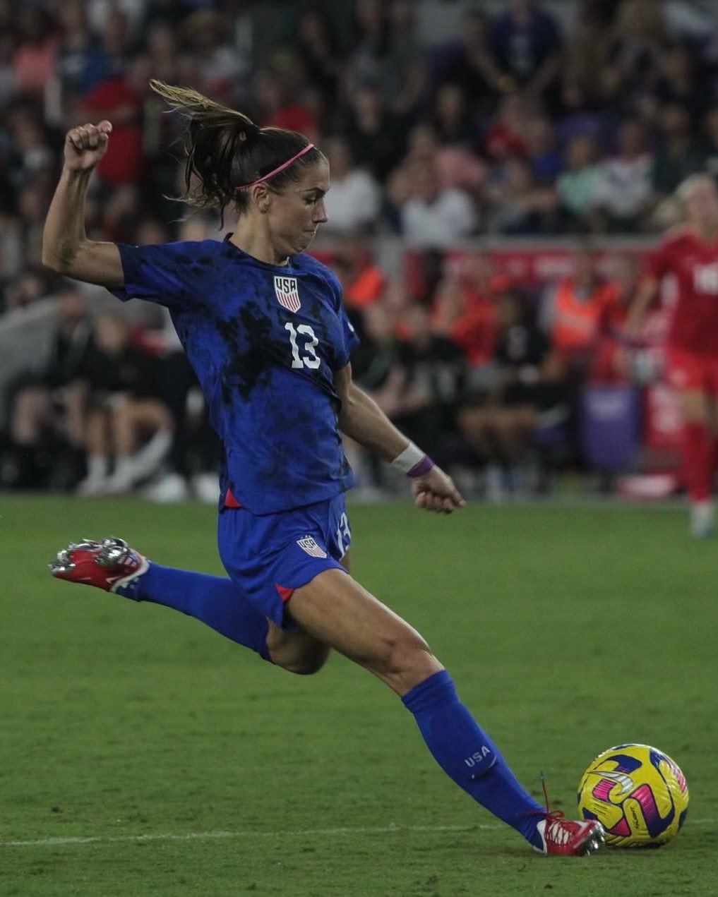 Nike Football on X 200 caps. 1 Alex Morgan. Congrats on an iconic milestone with the USWNT alexmorgan13 NikeFC https t WdGc5dNG8w X
