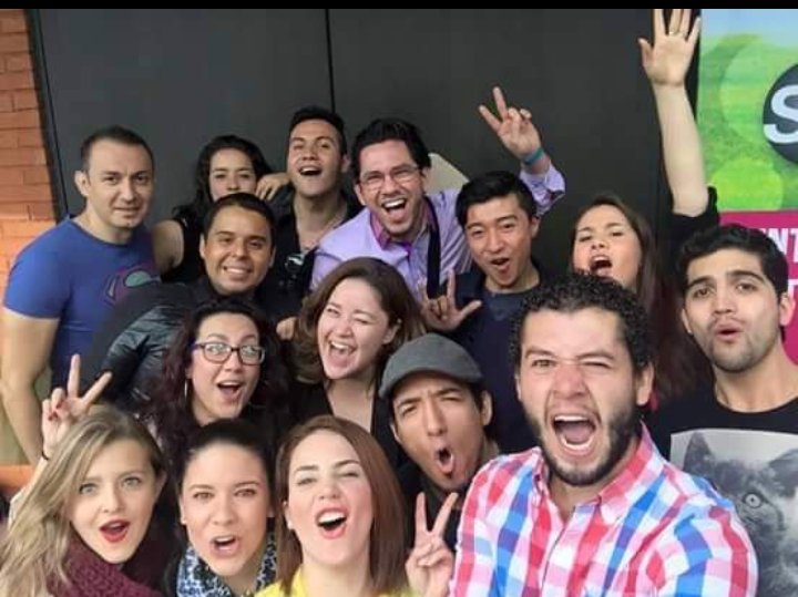 bluemen99's tweet photo. #Snserio saludos a Ara Saldivar a crecido mucho como actriz, concidimos en un casting, en el teatro Manolo Fábregas, en la obra Mentiras https://t.co/jPOaxdT0y7