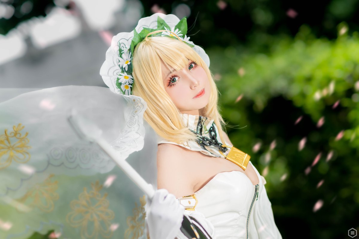 notEightren's tweet photo. Practicing editing from very old photo sets https://t.co/MUiJEUdTDs