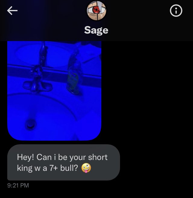 🖤 I check my dms for 1 minute and I come across this in my priveted dms. I fucking can’t 😂