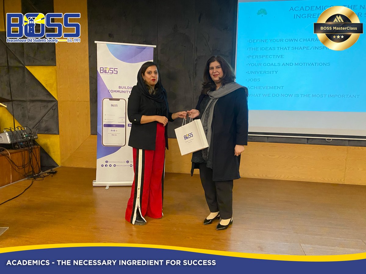 BeaconhouseBOSS's tweet photo. #BOSSMasterClass - Academics - The Necessary Ingredient for Success - BCP Gulberg Campus
Mr. Imran Arif (Beaconhouse Garden Town Campus, Lahore - Class of 2002) Director of Zelkova Enterprises.
#BSSWorldwide #BSSOfficial #BeaconhouseBOSS #BSS #Education #CareerPaths https://t.co/a6yJK8K63O