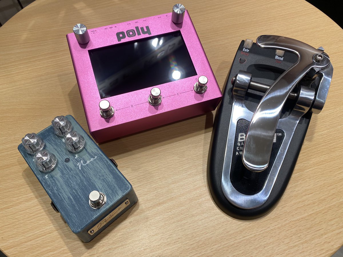 shima_shinjuku's tweet photo. 【#エフェクター】
今週のnew comer
#polyeffects / beebo
#gamechangeraudio / Bigsby Pedal
#petla / noa
ちなみにbeeboは日本全国で5店舗、島村楽器全店では新宿店しか取り扱いのないレアな子です😉 https://t.co/CE5uCfyAIx