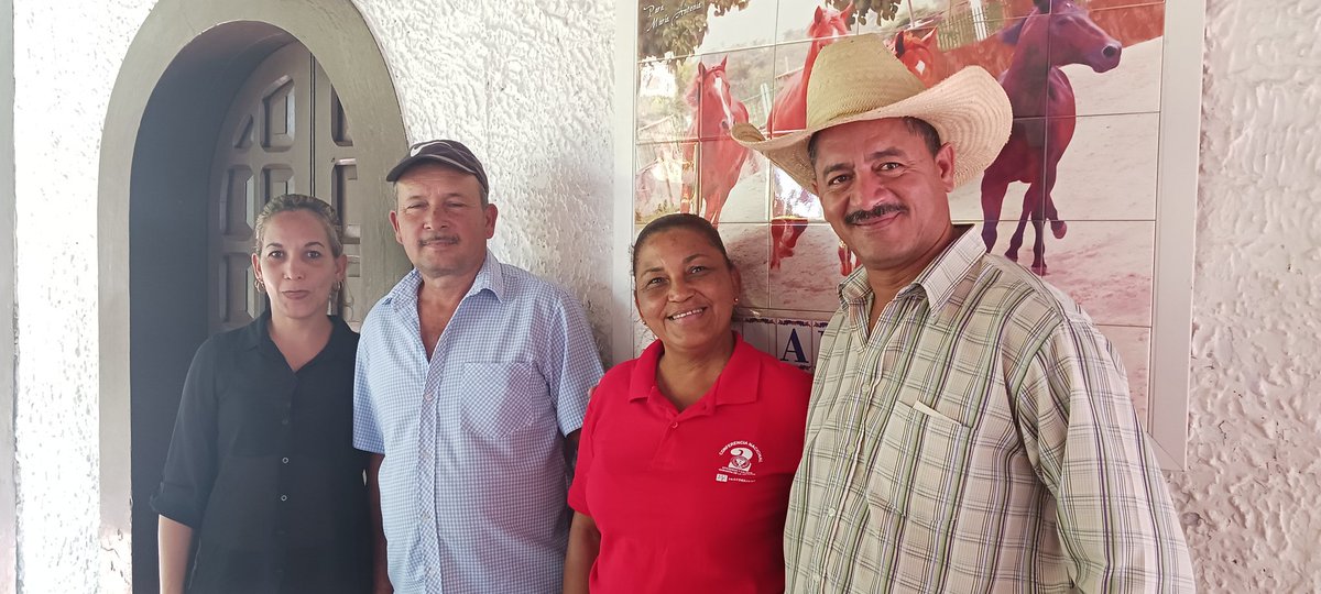 NiurquiSosa's tweet photo. La finca de la Empresa Provincial Genética Pecuria "Maria Antonia Pujol Bravo" provincia  Santiago de Cuba es ejemplo de excelente resultados.  @CubaCentral cuando se quiere se puede. @PieterTerry @UlisesGuilarte https://t.co/5KG0ooL7cD