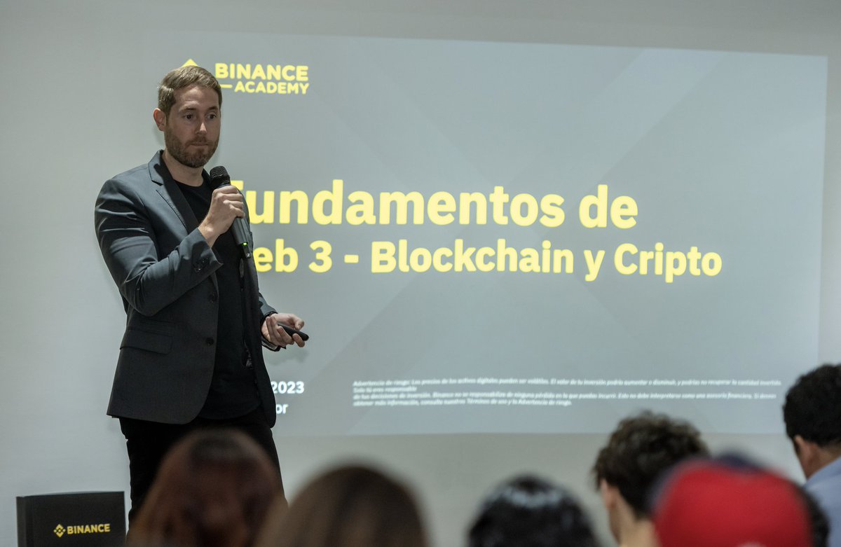 BinanceAcademy's tweet photo. What a great first Binance workshop in San Salvador 🇸🇻

The community came together to learn about the P2P program, Binance Pay, Web 3 and more. 

We will continue to create more educational events for the community in the future 🤝 https://t.co/Mk2U5C9fB8