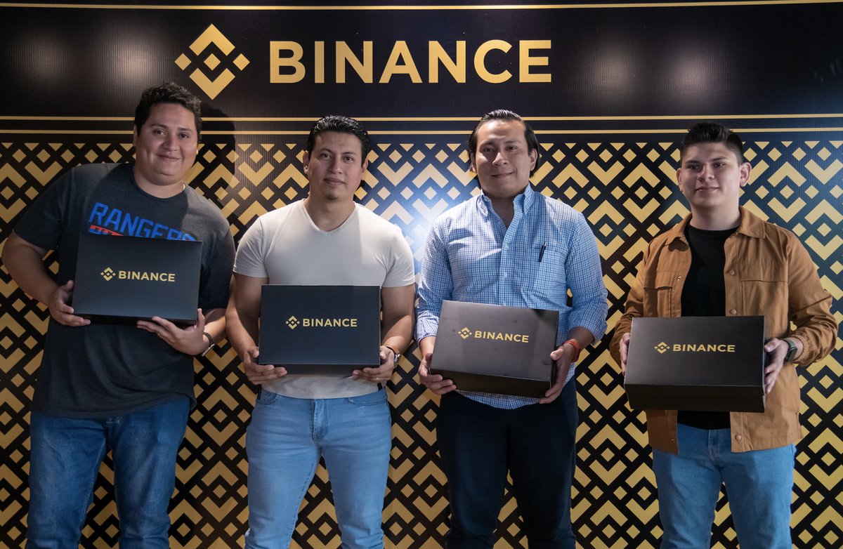 BinanceAcademy's tweet photo. What a great first Binance workshop in San Salvador 🇸🇻

The community came together to learn about the P2P program, Binance Pay, Web 3 and more. 

We will continue to create more educational events for the community in the future 🤝 https://t.co/Mk2U5C9fB8