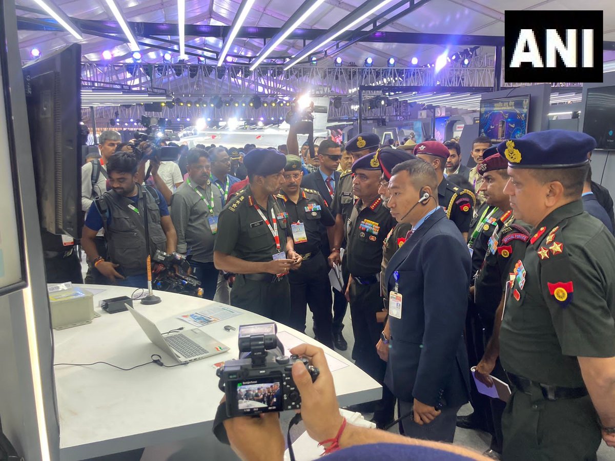 Army’s Col T Prashant has developed a product named ‘PRAHARI’ an indigenous syst… Army’s Col T Prashant has developed a product named ‘PRAHARI’ an indigenous syst…