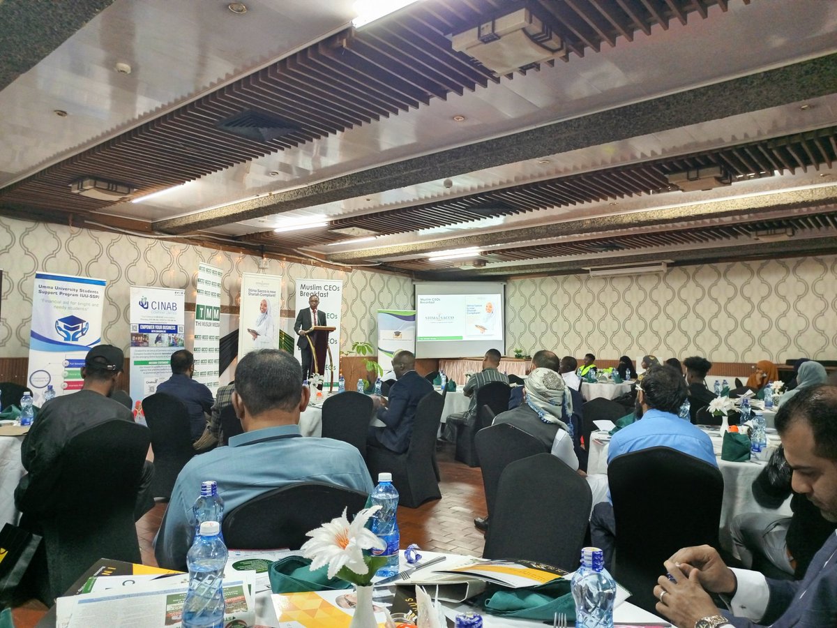 AEDT_Interact's tweet photo. #CEOsBreakfast by @TheMuslimMediaC
" If you fall make sure you fall on your back because if you can see up , You can get Up..." @HH_motivation
#IkoscholarshipKE #IkoInterestfreestudyloanKE
@abdallaumar1 @Asmali77 https://t.co/IYGFkoPyVR