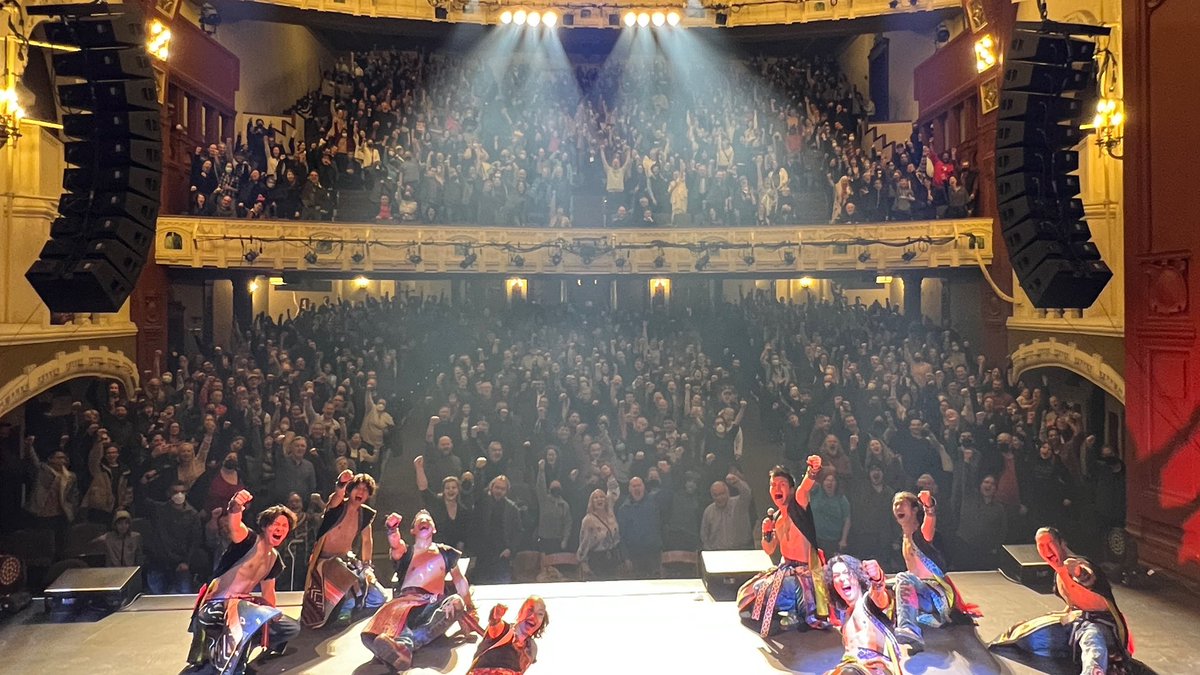 Yamato_Drummers's tweet photo. #全米カナダツアー #シアトル #uscanadatour #seattle #mooretheatre #世界を旅する #和太鼓 #16feb2023 https://t.co/dpSNJv95d2