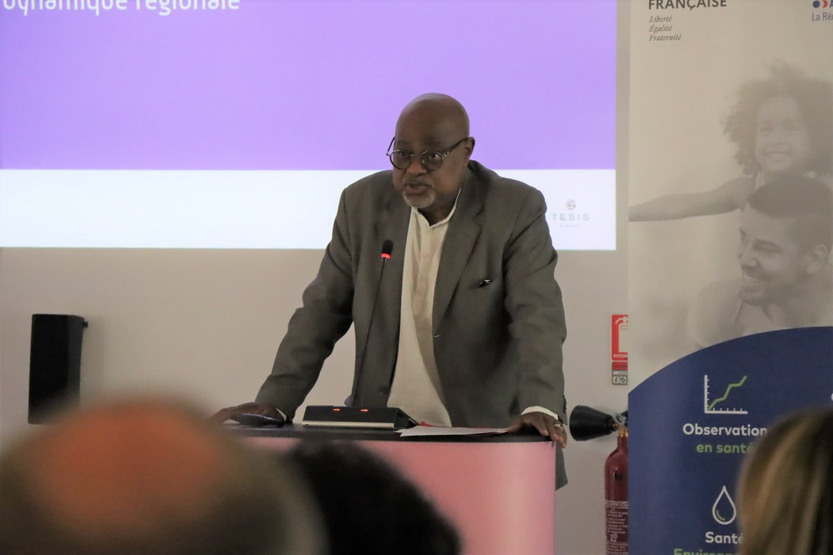 ARS_LaReunion's tweet photo. 🎙EN DIRECT de l'ARS | Présentation de la feuille de route nationale #e-Santé 2023/2027

📋 Suite du #Ségur du numérique en santé

✅En présence des acteurs, de Raphaël BEAUFRET, co-responsable du numérique en santé @Sante_Gouv et Annie PRÉVOT, Directrice @esante_gouv_fr https://t.co/CQRKc1lnxF