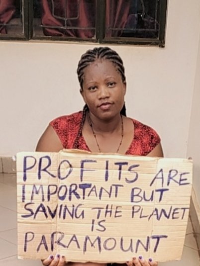 We shall not sit and watch you priotize greed and short-term profits over people and the planet .
#SaveThePlanet
#FridaysForFuture
#ClimateFinanceNow
#ClimateEmergency 
@vanessa_vash @TardFoundation @Riseupmovt