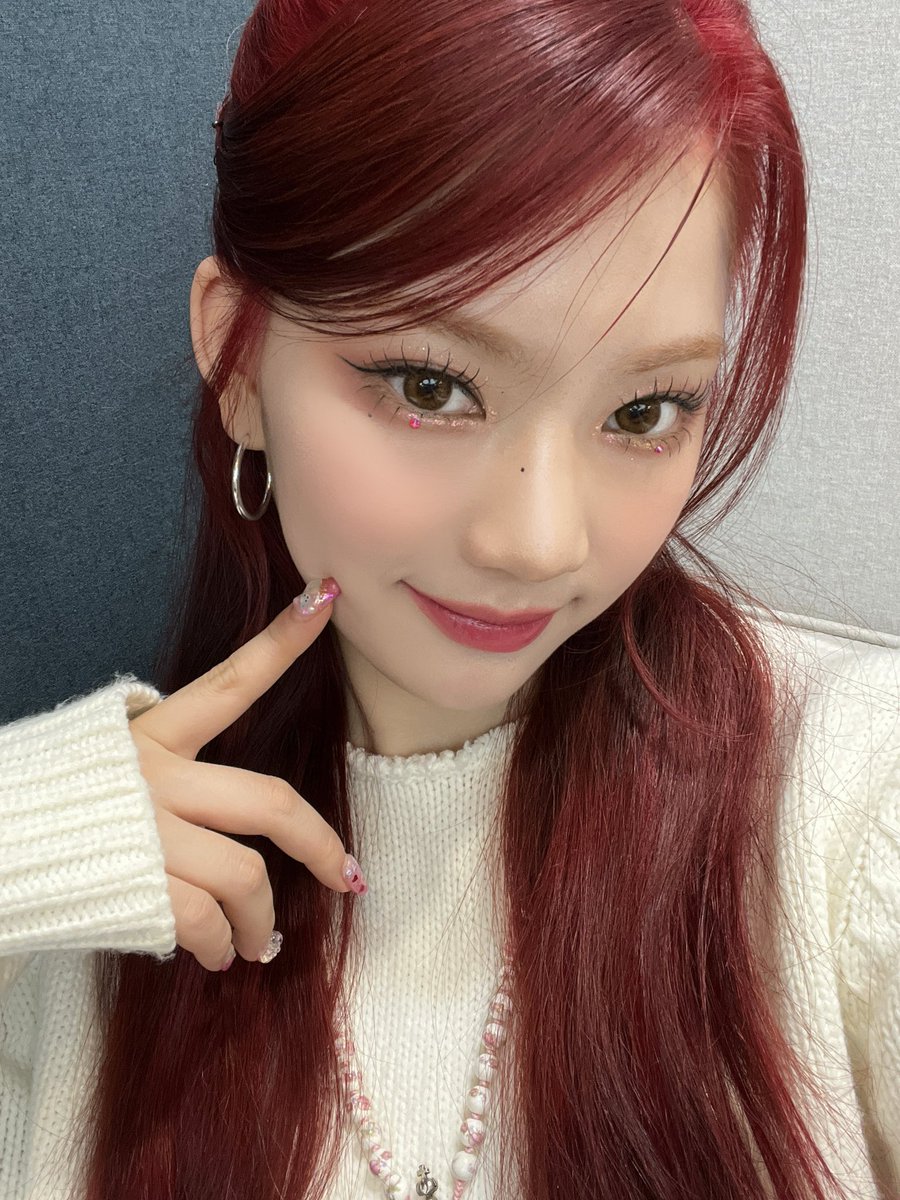 ISAroongi's tweet photo. 아름답또다😵❤️❤️❤️ https://t.co/qdEYnJcAzM