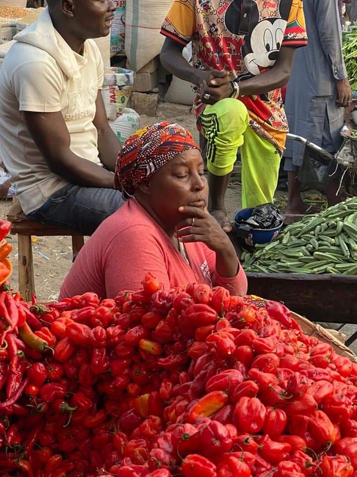 only__kingston's tweet photo. State of the Nation 😞😞

Cashless Nigerians https://t.co/AOPe8tOaiY