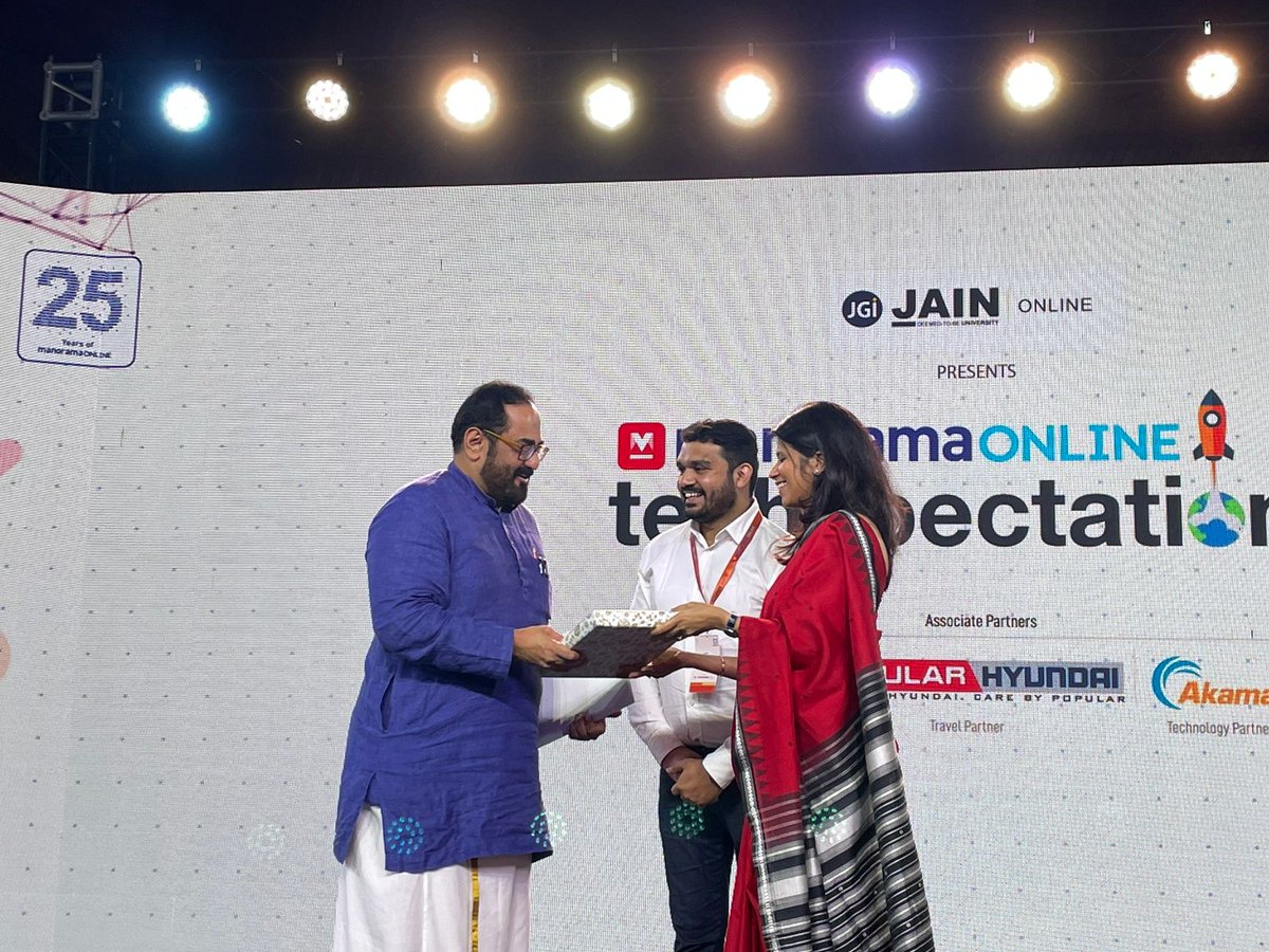RajeevRC_X's tweet image. I congratulate @manoramaonline for 25 years of service &amp;amp; for organising this meeting of young minds to discuss a very exciting time in Indian history, to talk about the future of Tech &amp;amp; what it represents for #YoungIndia

My address at #Techspectations2023

#RCInKerala