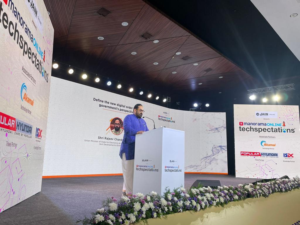 RajeevRC_X's tweet image. I congratulate @manoramaonline for 25 years of service &amp;amp; for organising this meeting of young minds to discuss a very exciting time in Indian history, to talk about the future of Tech &amp;amp; what it represents for #YoungIndia

My address at #Techspectations2023

#RCInKerala