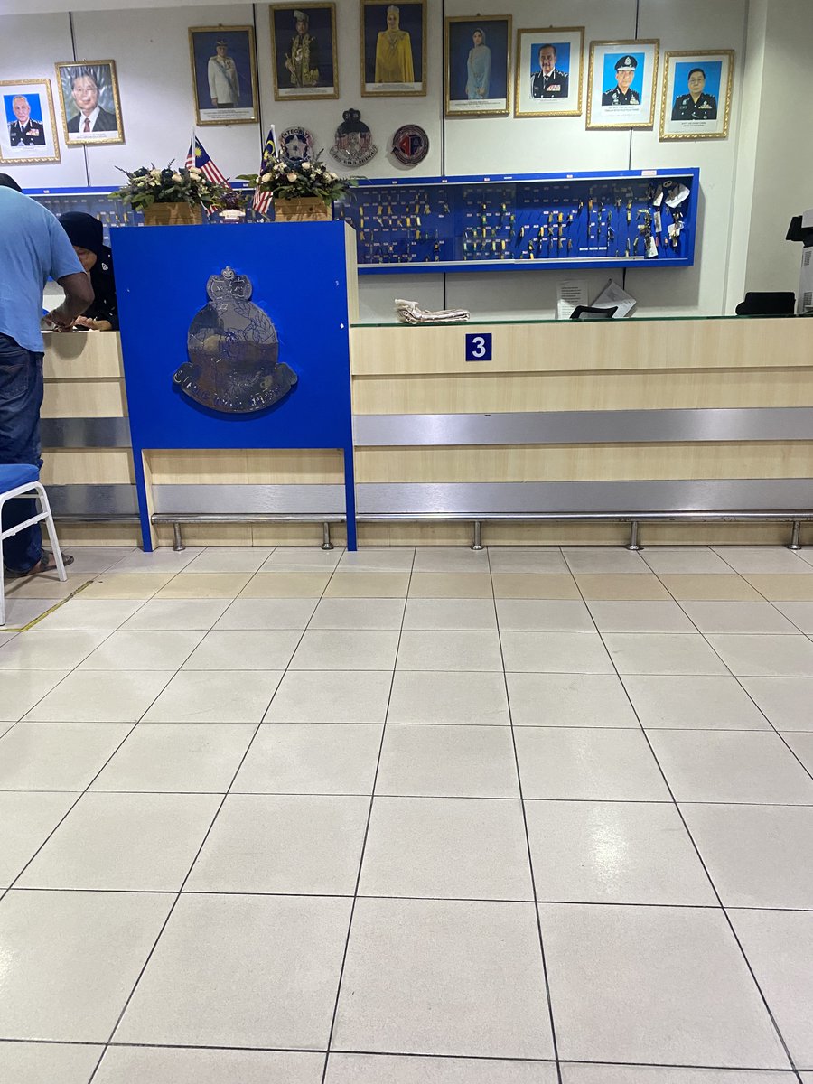 hzwnnnnn_'s tweet photo. Benda yg paling aku aware dari dulu at last jadi juga, it’s only take one call and then everything disappeared 😓. Kepada semua please take noted, this shit is really happen 🙃 https://t.co/OKFMZRA6bJ