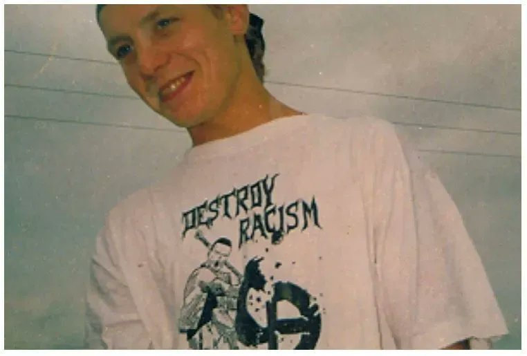 Vor 29 Jahren wurde der Antifaschist und Genosse "Thümi" in Leipzig erschossen. Die Täter kamen aus dem Zuhälter/Rocker-Milieu. Weitere Infos aus dem @AntifaInfoblatt: antifainfoblatt.de/artikel/r%C3%B…