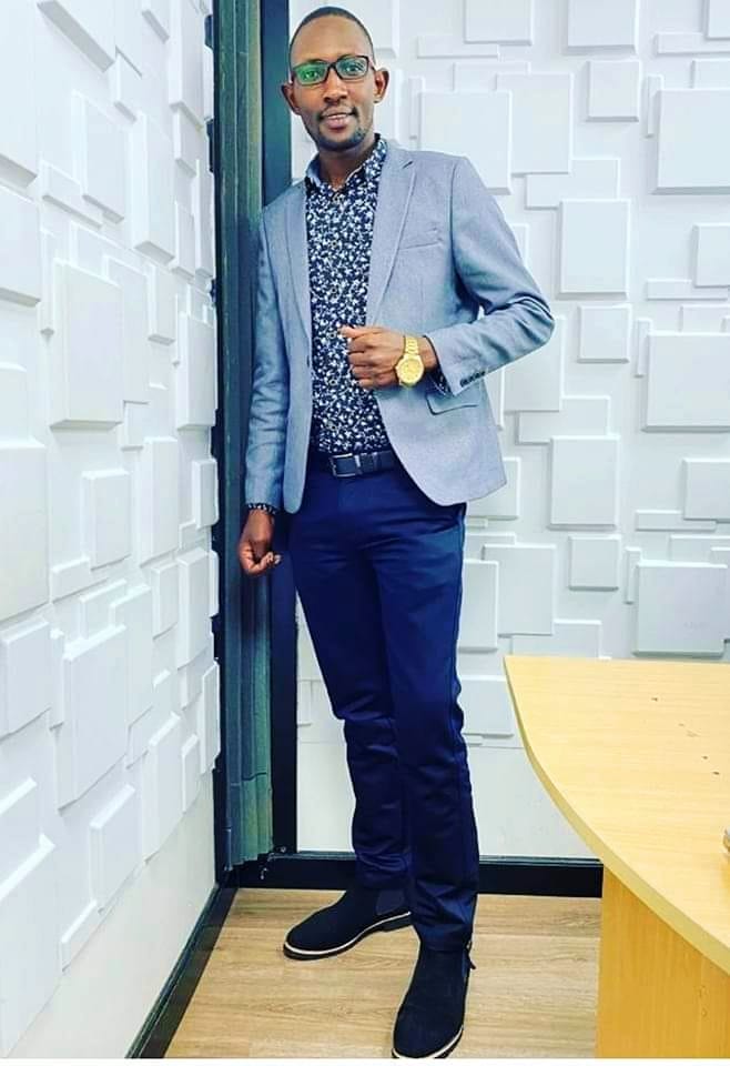 Anko wa Nyairobi Gitahi wa Nguyo-Anko Tash arauga ni gutiriha week in style na kwambiriria weekend in officially #KuhustleFurahidayEdition