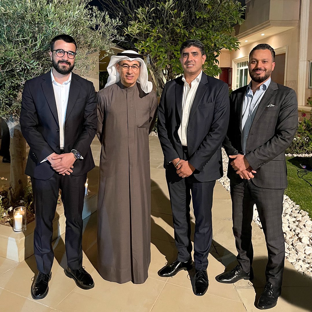 Hamptons International Dubai tweet media