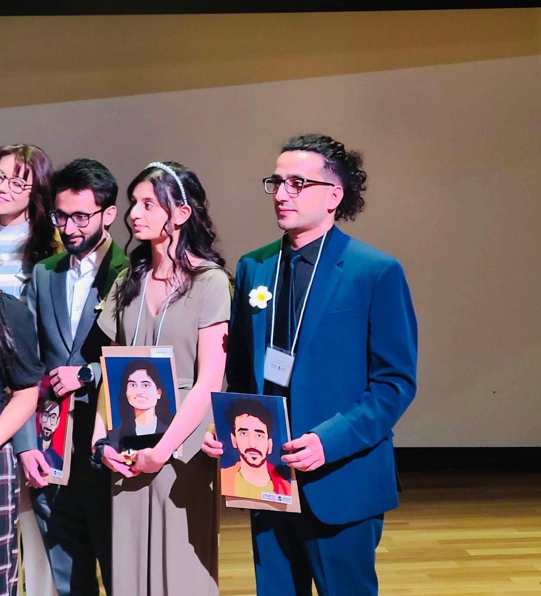 KKO1921's tweet photo. خدائی خدمتگار آرگنائزیشن کینیڈا کے رکن نثار خان کو انسانی ہمدردی کے شعبے میں انکےرضاکارانہ خدمات کے اعتراف میں انٹرنیشنل ACGC (30 under 30) ایوارڈ سے نوازا گیا۔ خدائی خدمتگار آرگنائزیشن کینیڈا کی پوری تنظیم اور اراکین کو اس اعزاز پر مبارکباد پیش کرتی ہے۔
#KKO https://t.co/DiwAvFeLAc