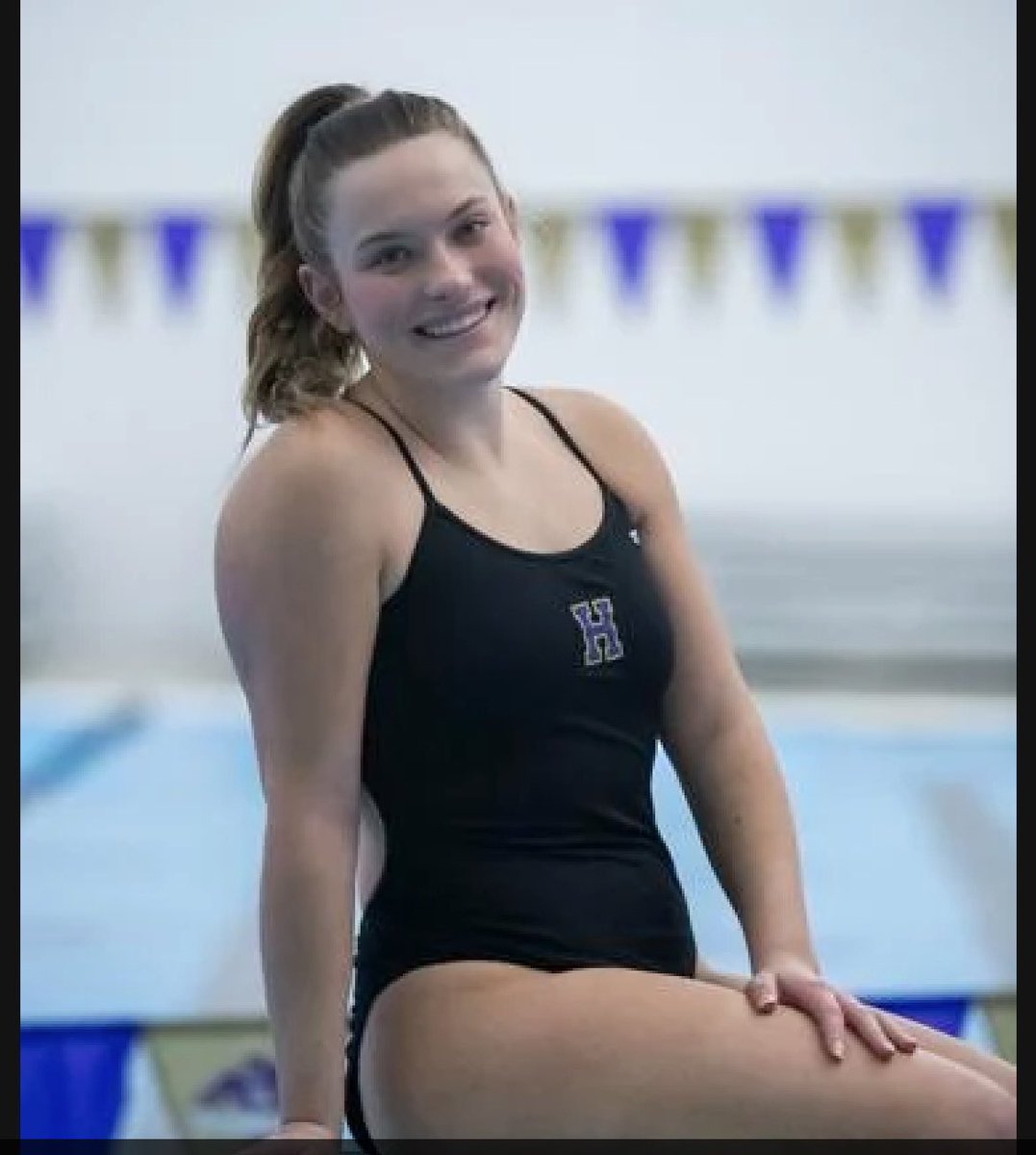 Diver Molly Morton kicked off the KHSAA State Swim and Dive meet with a 15th place finish in 1M diving.  Congrats Molly!! #KHSAA #bghsswimanddive