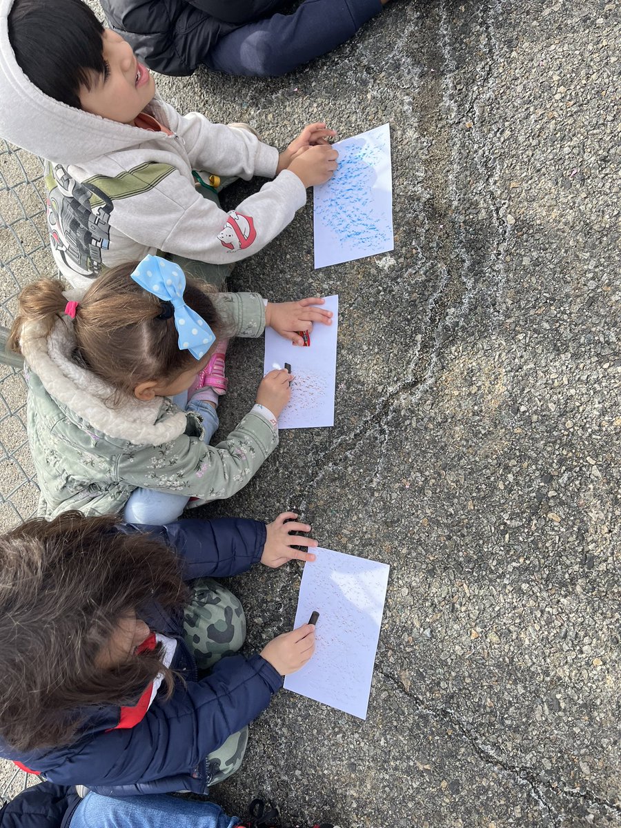 LauraTeachPreK's tweet photo. Investigation 1 for the Road Study is “What are some characteristics of roads?” So today we learned about the texture of asphalt by touching it and doing some crayon rubbings in our school parking lot!  @school4_dc @BPS_Beginners #creativecurriculum https://t.co/rgf9T8wivW