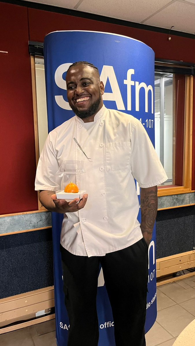 Our Executive Pastry Chef Kenosi Malebye is on SA fm with Sechaba Gqebe, please tune in 📻