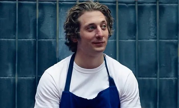 Happy birthday to Jeremy Allen White! 