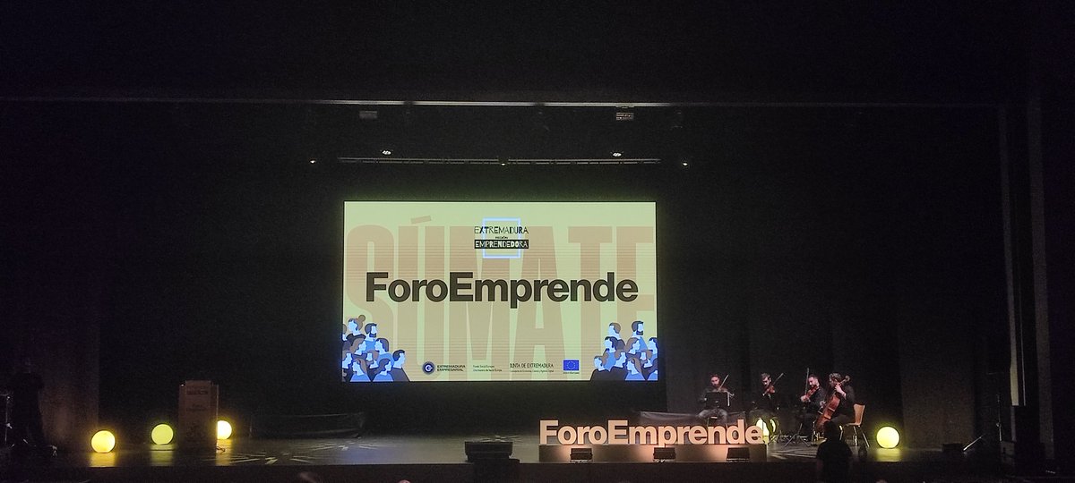 OpenFuture_Ext's tweet image. Por su parte, en la modalidad de &quot;Nueva empresa extremeña&quot;:

🥇La startup #Jaippy ha obtenido el primer premio
🥈#EficaeIotech ha sido la segunda galardonada
🏅#CognitiveData ha sido finalista

¡Nos emociona que seáis todos parte de #LaAtalaya! Enhorabuena, campeones🏆