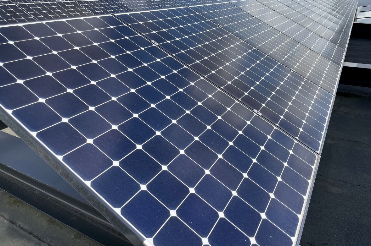 Some Solar firms went bust after the last Solar bonanza.
AEL has been serving the north since 1994.
Call AEL today.
01302 746295 
analogueelectrics.co.uk            #AELSolar #solarenergy #solarpanels #Bassetlaw #LoveNorthNotts #thenorth