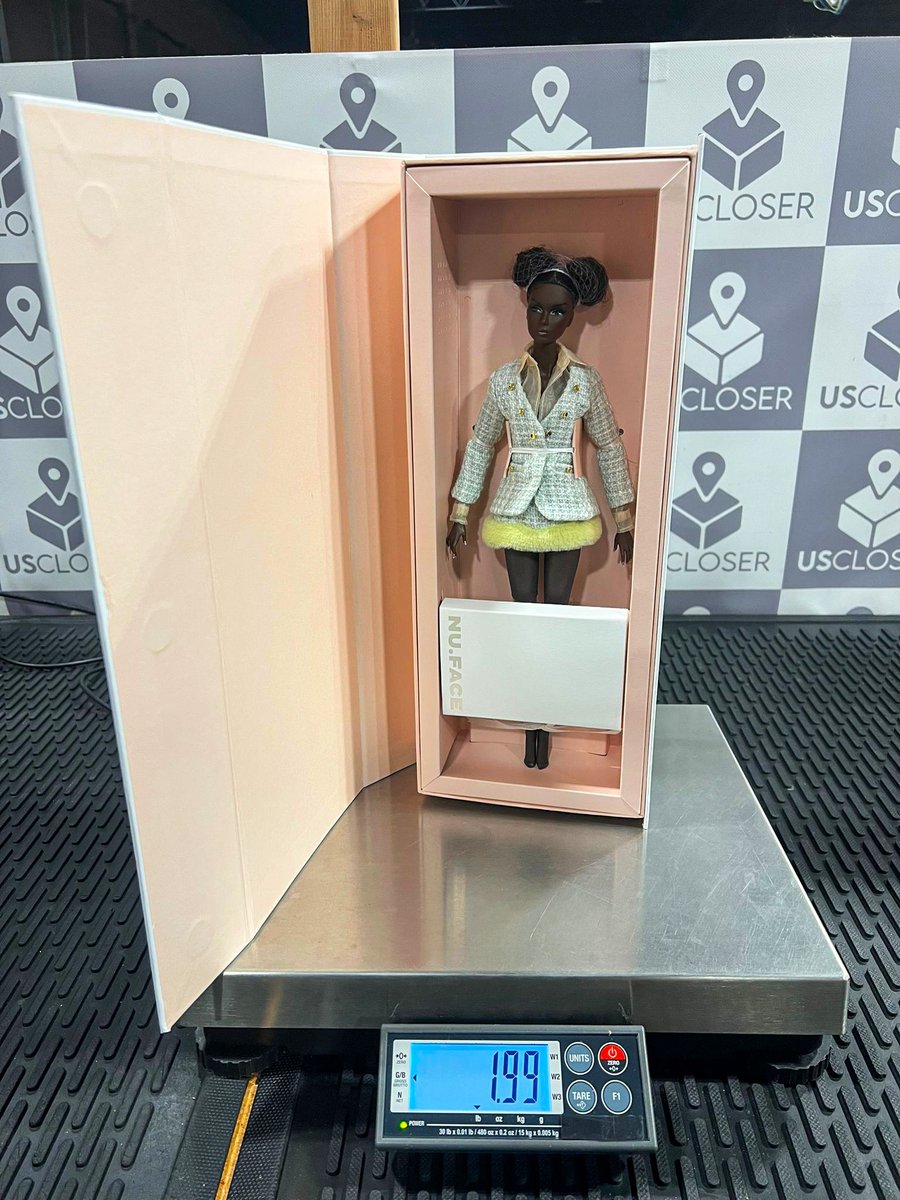 us_closer's tweet photo. Importação de bonecas em alta! Quem aí já importou esse tipo de item?? 🤩 https://t.co/ZK7ybWK8AQ