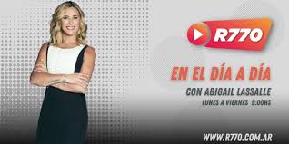 PoneleShow's tweet photo. #Radio 🎙 Se presento la programacion de la nueva @Radio_770 

06h #Rodo770 @roditoherrera 
09h #EnElDiaADia @Abilassalle 
12h #LosMasGrandes @Danielmollo 
14h #DetrasDeEscena @drinaldioficial 
16h #UnasCuantasVerdades @marianoobarrio 
19h #CanalAbierto Manuel Rodriguez https://t.co/TM8wMObx6p