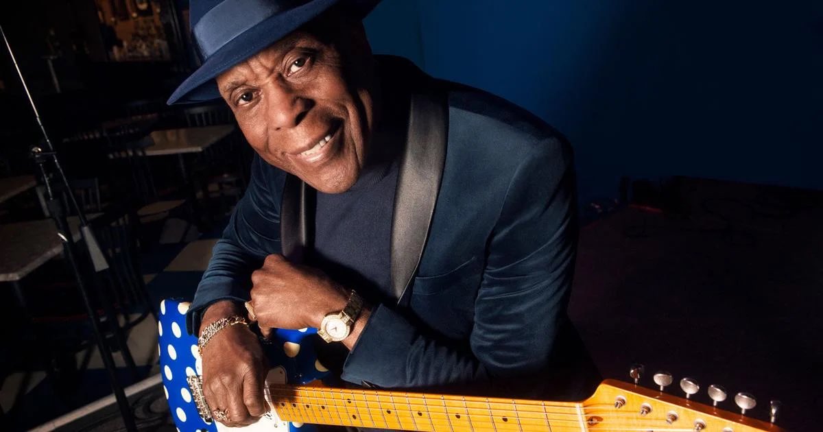 A @Billboard article says Buddy Guy is aggrieved by the lack of mainstream media support for blues. “Blues is like a stepchild now. I’ve kept doing it so people don’t forget Muddy, Wolf, B.B., etc. But the big FM stations don’t play blues…What did we do to be treated like that?”