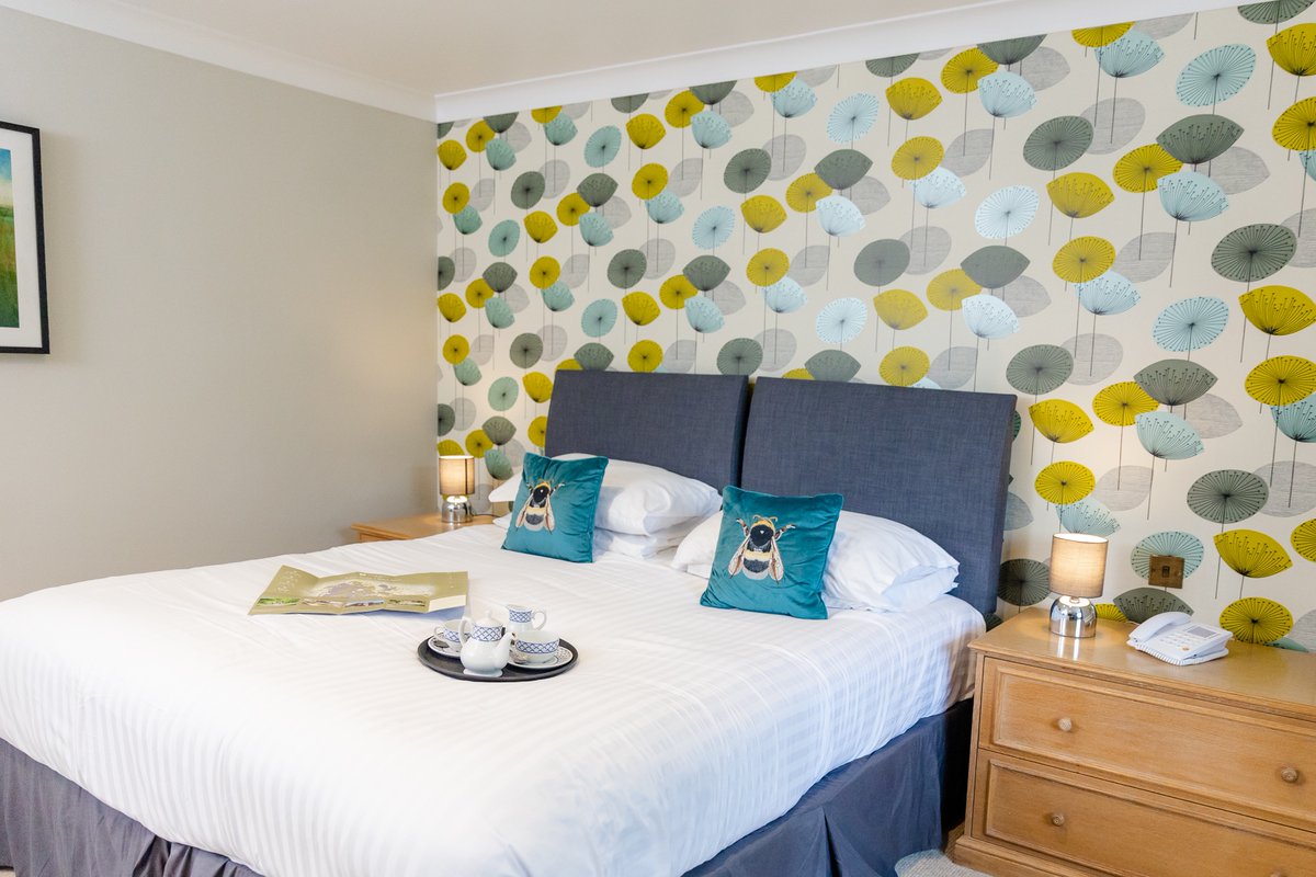 The Bell Inn tweet media